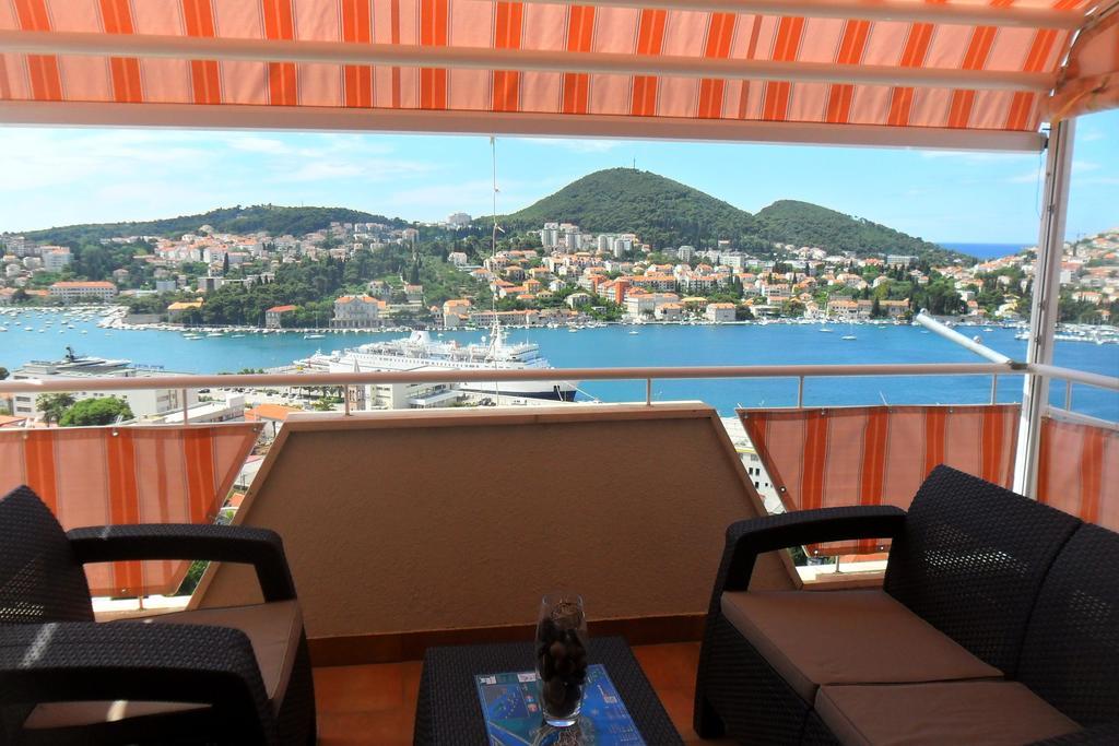 Rooms Anela With Large Common Tarrace And Beautiful Sea View Dubrovnik Habitación foto
