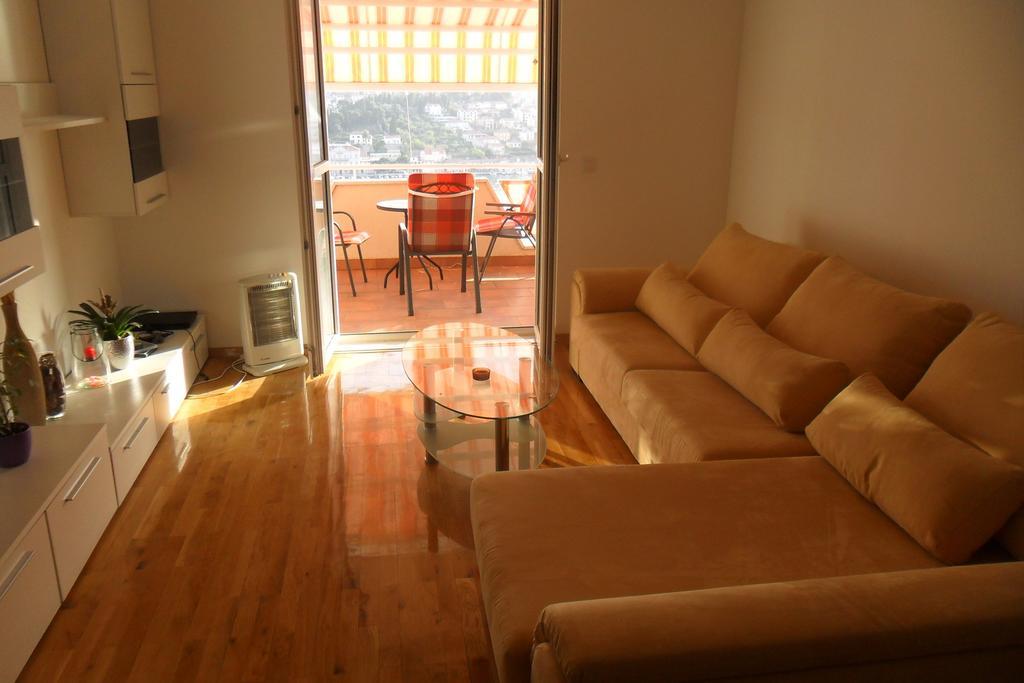 Rooms Anela With Large Common Tarrace And Beautiful Sea View Dubrovnik Habitación foto
